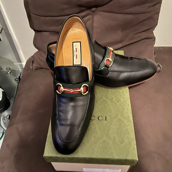 Gucci mens loafers vtg kilted logo leather black sz 12(47) Gucci Mens GG Logo Leather Loafers Shoes Black/Beige 13.5 US  main image 2